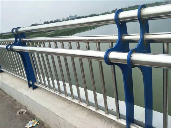 昌江不锈钢复合管护栏